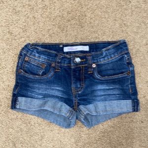 Vigors denim jean shorts crystal gem size 8 cuffed stretch